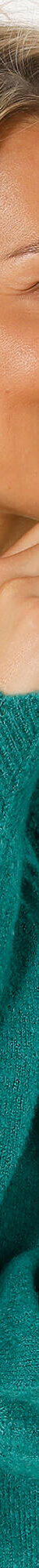 Robe pull finition écailles, maille fantaisie (vert émeraude) Robe pull finition écailles, maille fantaisie (vert émeraude)